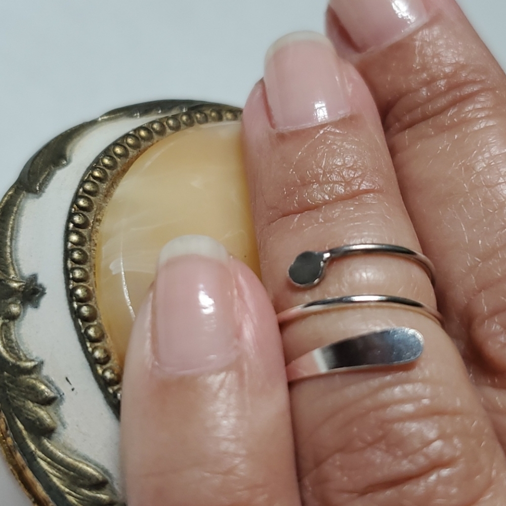 Sterling Silver Midi/Knuckle Ring - Picture 4 of 8